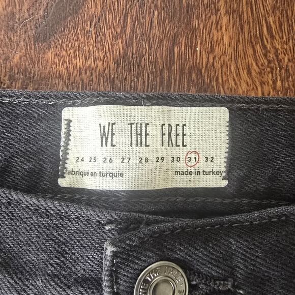 We The Free Black Distressed Jeans Shark Bite Hem Button Fly - Size 31 - NWT - Picture 8 of 9